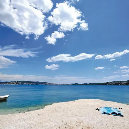 Beautiful In Seget Donji With Kitchen * Trogir