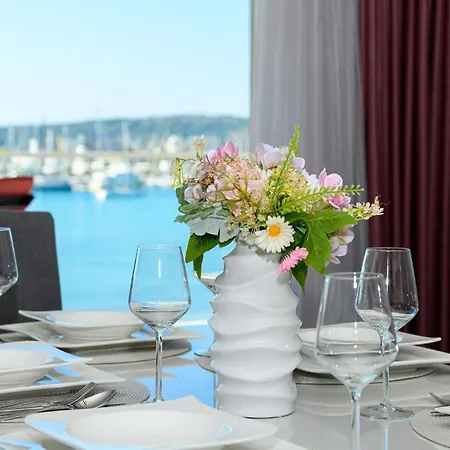 Beautiful In Seget Donji With Kitchen * Trogir